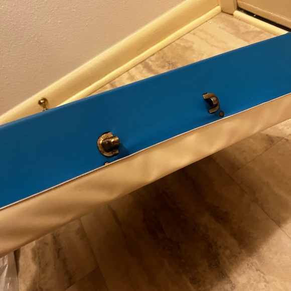 The World of Barbie Double Doll Case -1968 - Picture 3 of 8